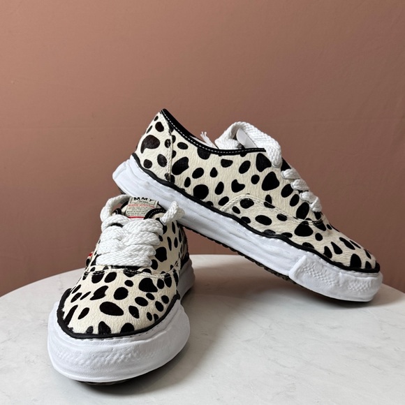 Low top calf hair Sneakers with Dalmatian print - Picture 14 of 14